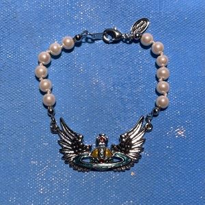 Rare 1997 Vivienne Westwood Winged Orb Pearl Bracelet - Unisex